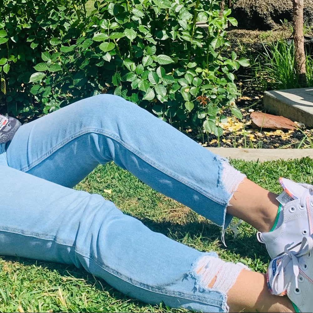 High Rise Mom Jeans